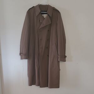 London Fog Brown Trench Coat with Notched Lapel Size 42 Long